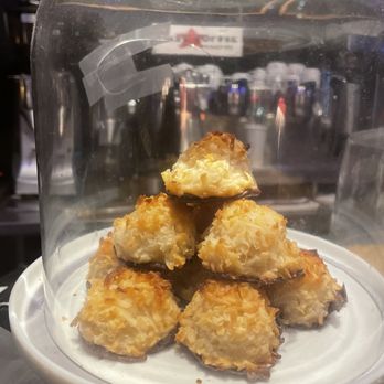 Rev Coffee & Tea - Macarons - Coffee & Tea Near Me - Hudson, New York