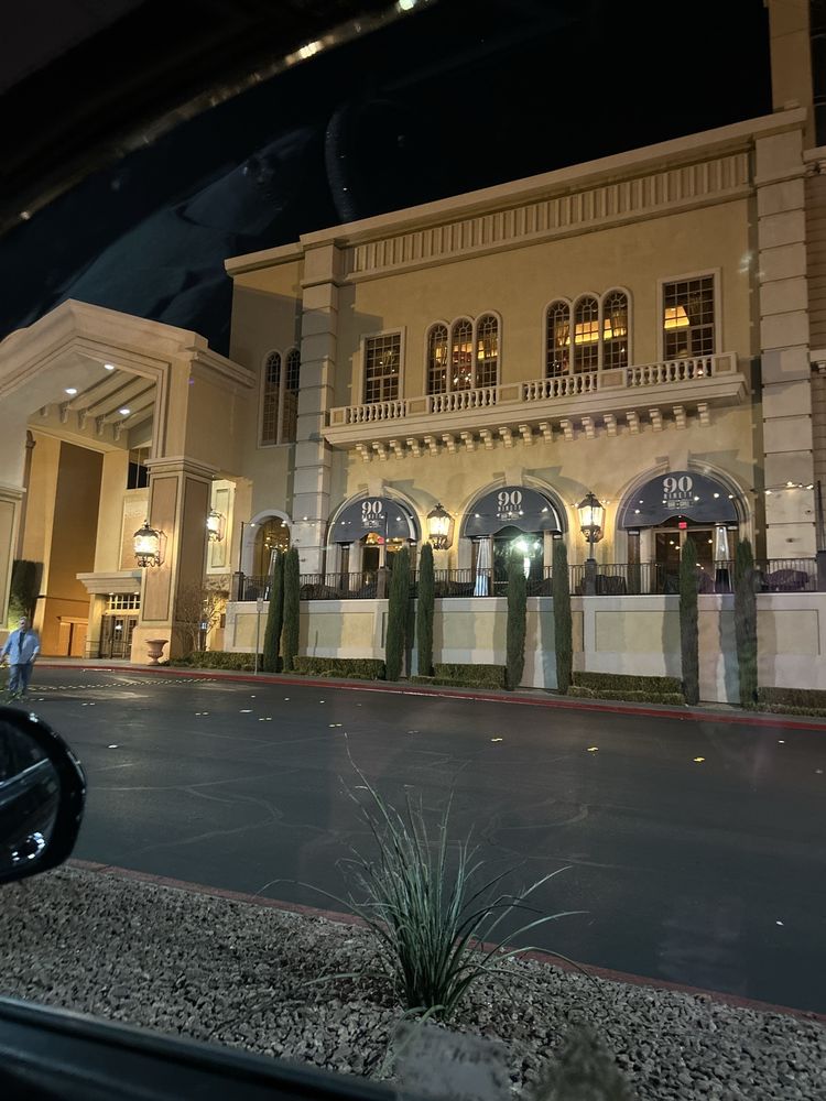 Suncoast Hotel & Casino