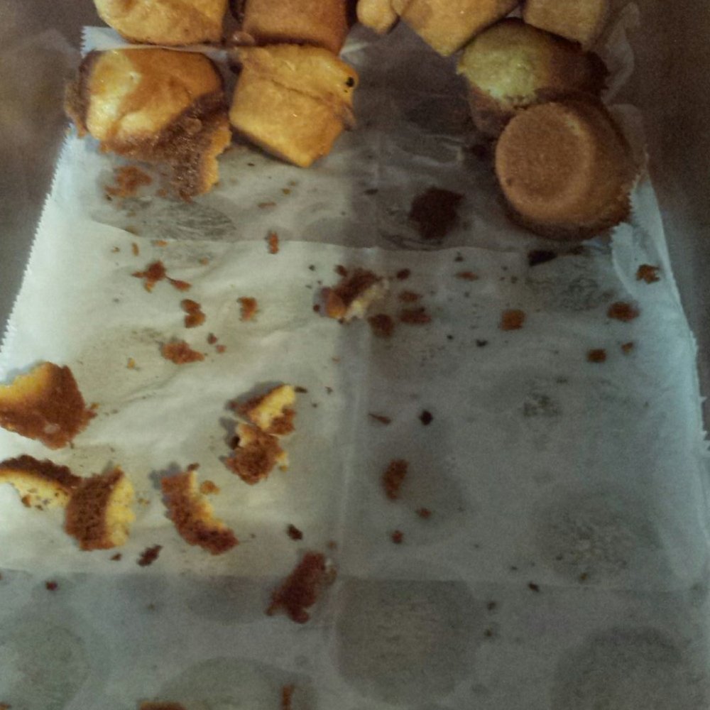 Coach's Smoke - McGregor - Corn muffins bin. As good as these little puppies are, no question on why most of them are gone. - Barbeque Near Me - McGregor, Texas