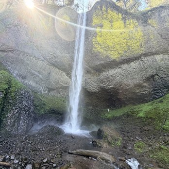 Latourell Falls - Hiking Near Me - Portland, Oregon Latourell Falls - Hiking Near Me - Portland, Oregon