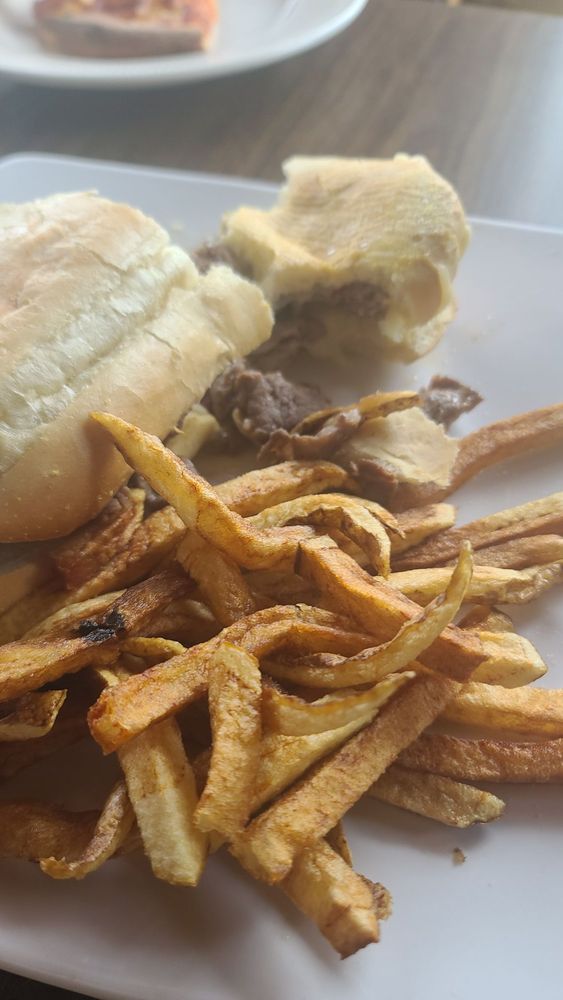 BOGEY’S AT DUCK HOLLOW Updated October 2024 26 Photos 374 Duck