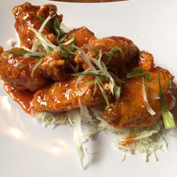Kenji's  - Yummy, yummy chicken wings! Super crunchy and covered in a delicious sweet chili sauce! - Ramen Near Me - Vancouver, Washington