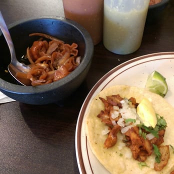 Charritos Restaurante Taqueria - Al pastor taco served with two salsas and very hot peppers! - Mexican Near Me - Upper Arlington, Ohio Charritos Restaurante Taqueria - Al pastor taco served with two salsas and very hot peppers! - Mexican Near Me - Upper Arlington, Ohio