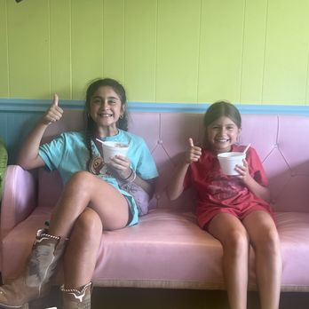 Kelani Yogürt - Ice Cream & Frozen Yogurt Near Me - Boerne, Texas Kelani Yogürt - Ice Cream & Frozen Yogurt Near Me - Boerne, Texas