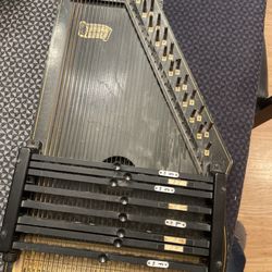 Lark in the Morning - Autoharp before tuning.