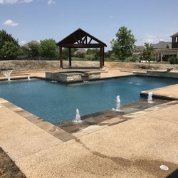 Splash Pools - Custom Pool by Splash Pools Inc.