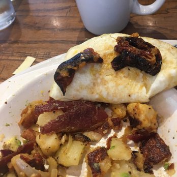 First Watch - Breakfast & Brunch Near Me - North Miami Beach, Florida