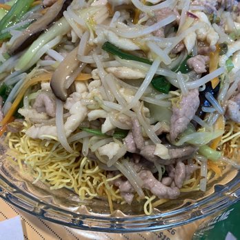 Best BBQ - Shredded chicken & pork on fried noodles - Barbeque Near Me - Chamblee, Georgia