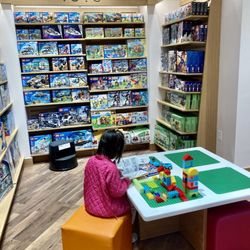 Barnes & Noble - Barnes & Noble