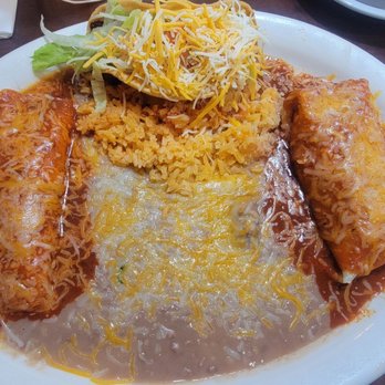 Casa Barreto - The #6 combo. Cheese enchilada, beef taco and beef burrito with rice and beans. - Mexican Near Me - Fontana, California Casa Barreto - The #6 combo. Cheese enchilada, beef taco and beef burrito with rice and beans. - Mexican Near Me - Fontana, California