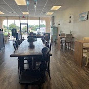 Southern Ground Coffee Shop - Another gathering shot - Coffee & Tea Near Me - Mount Olive, North Carolina Southern Ground Coffee Shop - Another gathering shot - Coffee & Tea Near Me - Mount Olive, North Carolina