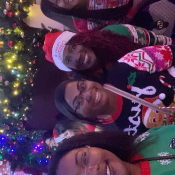 Frosty's Christmas Bar - Bars Near Me - Houston, Texas