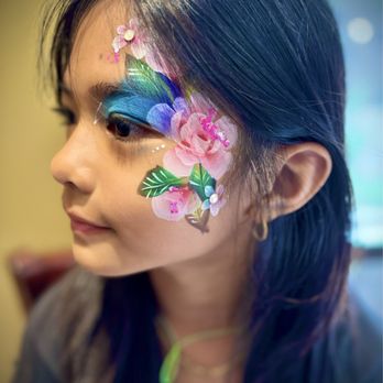 Angies Paintbrush Face Painting - Face Painting Near Me Angies Paintbrush Face Painting - Face Painting Near Me
