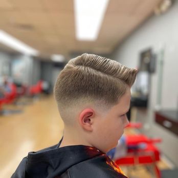 Professional Barber - Barbers Near Me - Midlothian, Virginia Professional Barber - Barbers Near Me - Midlothian, Virginia