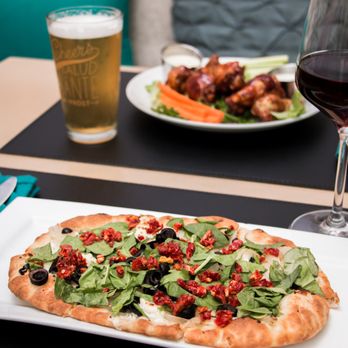 H2O Bistro - No. 1 Flatbread - New American Near Me - Sarasota, Florida