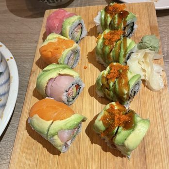 Izakaya Harumi - Rainbow Roll and Caterpillar Roll - Hawaiian Near Me - Honolulu, Hawaii