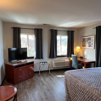 Riverview Lodge - Hotels Near Me - Hood River, Oregon Riverview Lodge - Hotels Near Me - Hood River, Oregon