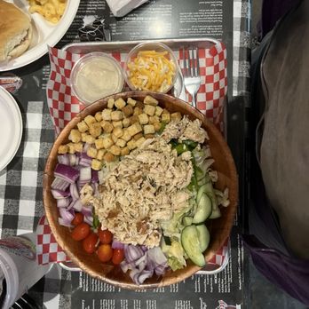 Collierville Commissary - Pulled chicken salad - Barbeque Near Me - Collierville, Tennessee Collierville Commissary - Pulled chicken salad - Barbeque Near Me - Collierville, Tennessee