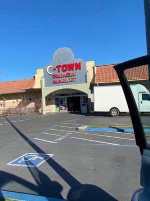 C-Town Farmer's Market by null