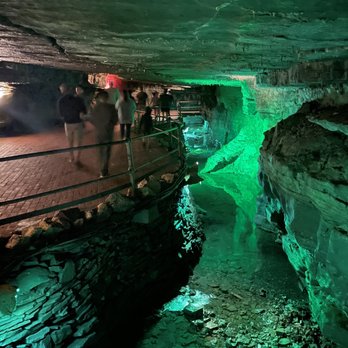 Howe Caverns - Tours Near Me - Howes Cave, New York
