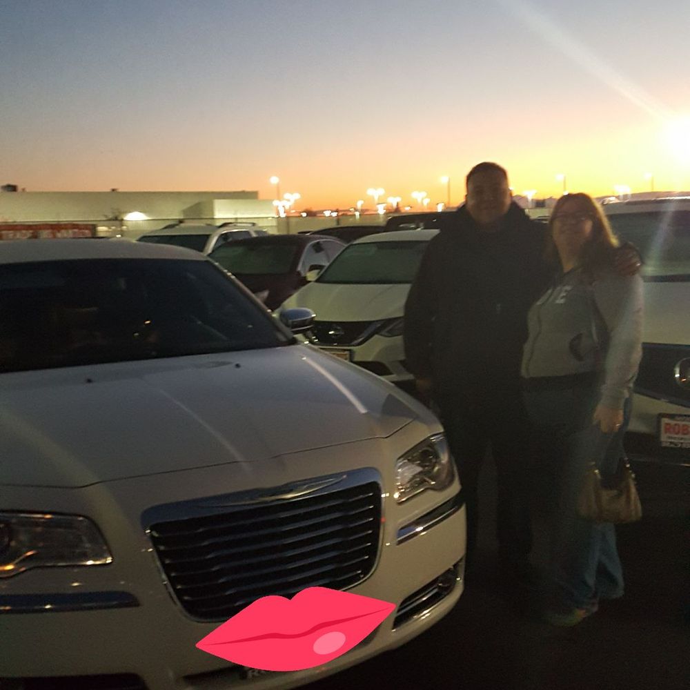 Roberts Auto Sales - Car Dealers Near Me - Modesto, California Roberts Auto Sales - Car Dealers Near Me - Modesto, California