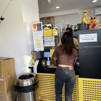Sunright Tea Studio - San Gabriel - Pick up - Bubble Tea Near Me - San Gabriel, California Sunright Tea Studio - San Gabriel - Pick up - Bubble Tea Near Me - San Gabriel, California