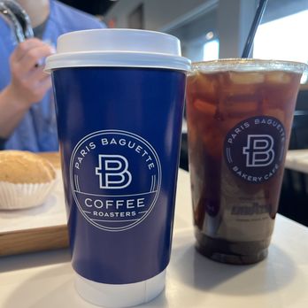 Paris Baguette - 20oz Vanilla Latte with oat milk, 20oz Iced Americano (so good)! - Coffee & Tea Near Me - Irvine, California