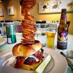 The Turtle Enoteca - Best burger in Brownwood, Akaushi beef! Potato tornado! Great craft beer.