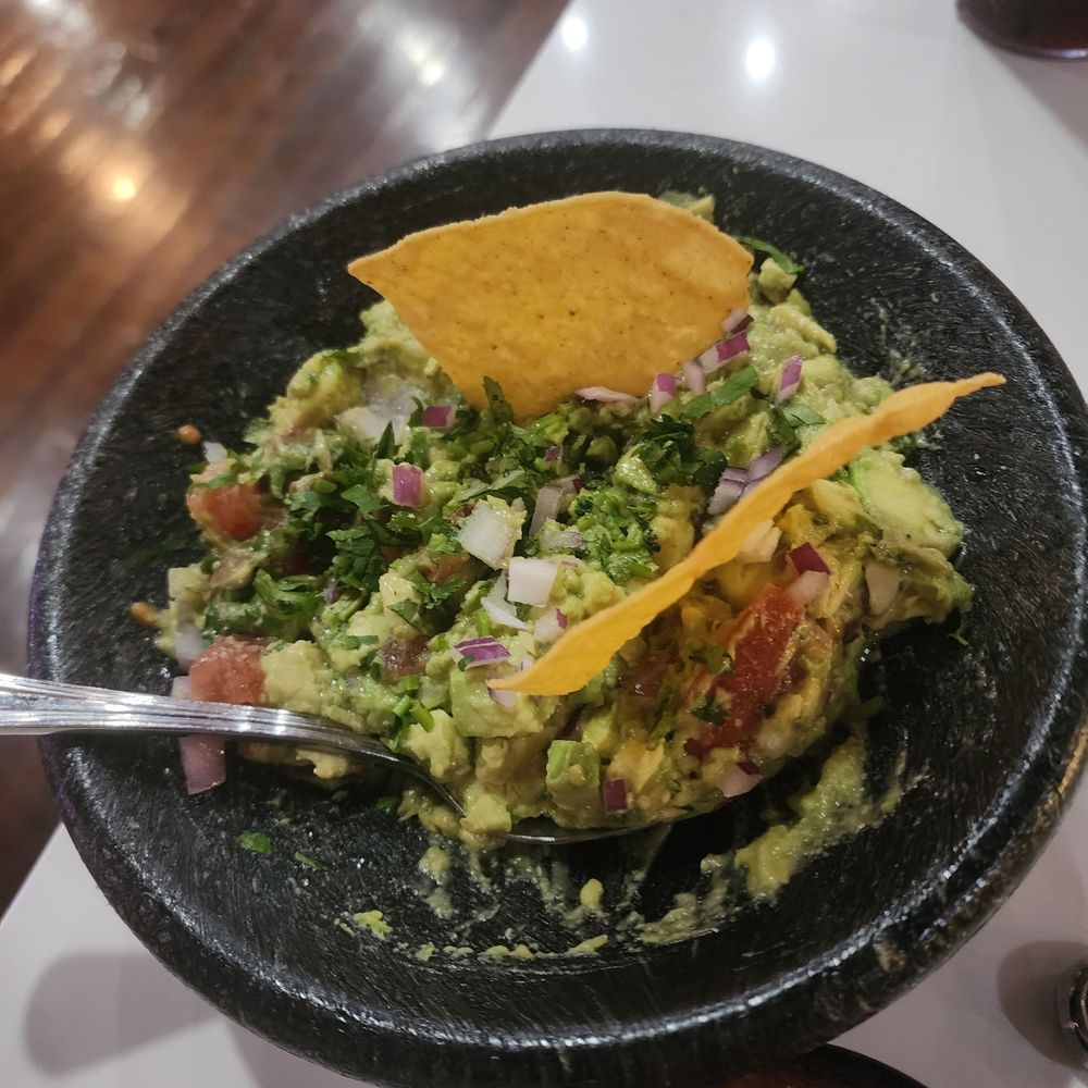 Rosa Mezcal Cocina Mexicana - Fresh Guacamole - Mexican Near Me - Eustis, Florida Rosa Mezcal Cocina Mexicana - Fresh Guacamole - Mexican Near Me - Eustis, Florida