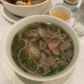 Viet's Pho - Rare beef w meatballs pho - Vietnamese Near Me - Albuquerque, New Mexico