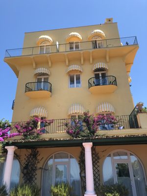 Hotel Caesar Augustus by null