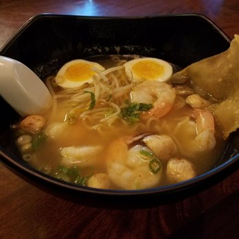 Shin Restaurant - Tom Yum Ramen - Thai Near Me - Long Beach, California Shin Restaurant - Tom Yum Ramen - Thai Near Me - Long Beach, California