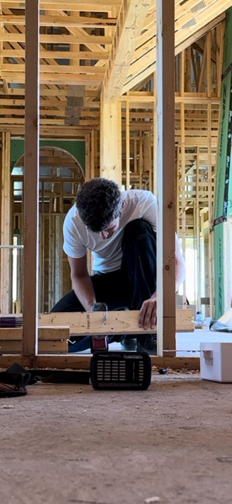 Slide of Vincent’s Handyman Service