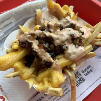 In-N-Out Burger - Animal style fries - Burgers Near Me - Pflugerville, Texas In-N-Out Burger - Animal style fries - Burgers Near Me - Pflugerville, Texas