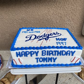 Cake Among Us - Desserts Near Me - Rancho Cucamonga, California