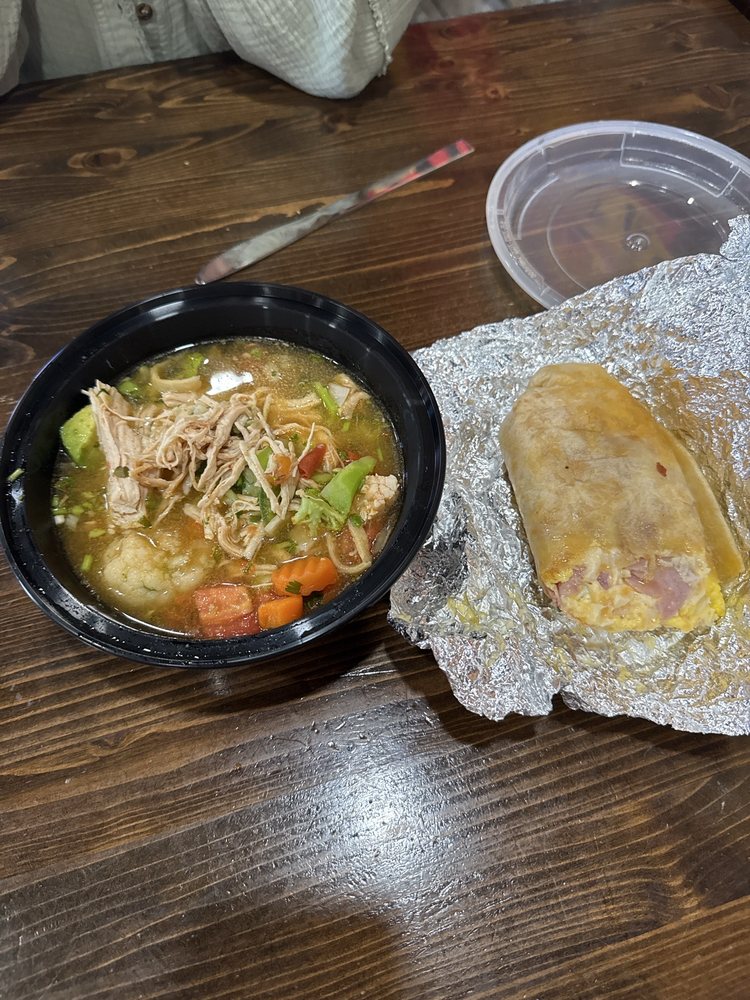 Cinco Hermanos Taco Shop Logo