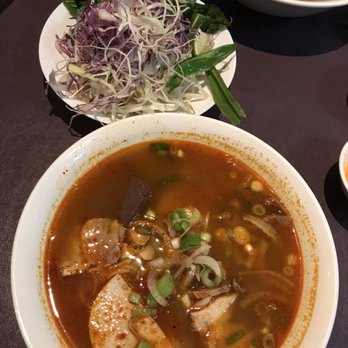 Pho Lac Vien - Close up of spicy hue style beef pho and toppings - Vietnamese Near Me - Hamilton, Ontario
