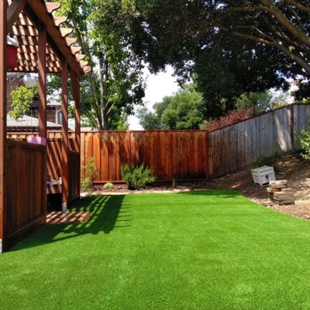 Watersavers Turf - Residential artificial turf installed in a home backyard. - Artificial Turf Near Me - San Rafael, California Watersavers Turf - Residential artificial turf installed in a home backyard. - Artificial Turf Near Me - San Rafael, California