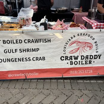 Craw Daddy Boiler - Sign - Caterers Near Me Craw Daddy Boiler - Sign - Caterers Near Me