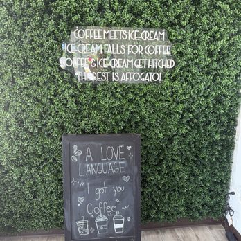 Good Roast at Kool Bear - Coffee & Tea Near Me - Orlando, Florida Good Roast at Kool Bear - Coffee & Tea Near Me - Orlando, Florida