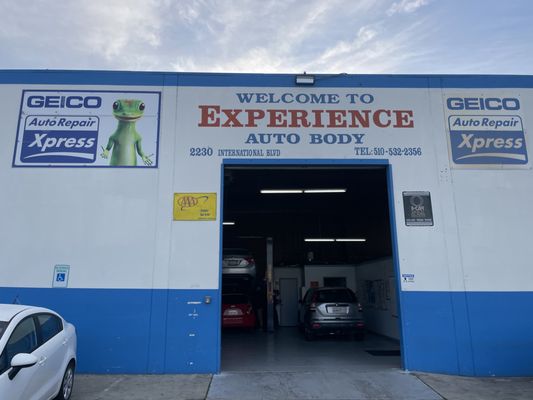 EXPERIENCE AUTO BODY - Updated January 2025 - 14 Photos &amp; 62 