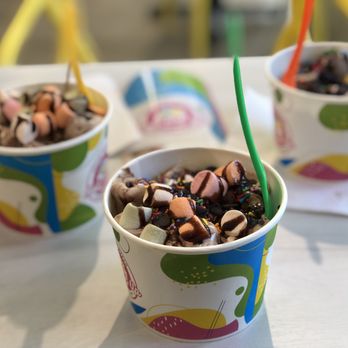 Roll Me Up Ice Cream & Desserts - 2 orders of S'Mores and back/right Oreo - Ice Cream & Frozen Yogurt Near Me - Markham, Ontario Roll Me Up Ice Cream & Desserts - 2 orders of S'Mores and back/right Oreo - Ice Cream & Frozen Yogurt Near Me - Markham, Ontario