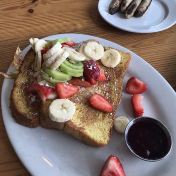 First Watch - Florida French toast - Cafes Near Me - Deerfield Beach, Florida