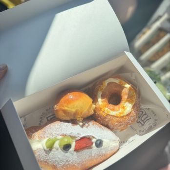 Paris Baguette - Pastries - Bakeries Near Me - Temecula, California Paris Baguette - Pastries - Bakeries Near Me - Temecula, California