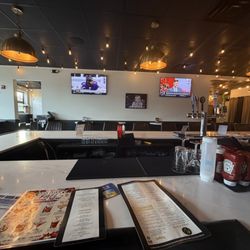 The Parkview - Bar area