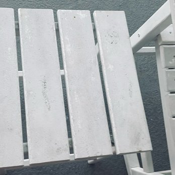 Courtyard by Marriott Charleston Waterfront - Dirty furniture on balcony - Hotels Near Me - Charleston, South Carolina Courtyard by Marriott Charleston Waterfront - Dirty furniture on balcony - Hotels Near Me - Charleston, South Carolina
