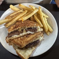 Mikes Kitchen - Mike's Patty Melt