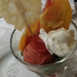 Le Colombier - Tomate melba en entrée et sa chantilly au chèvre