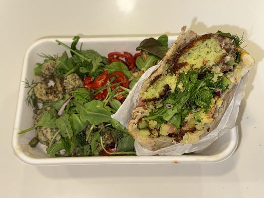 Mizlala West Adams by null