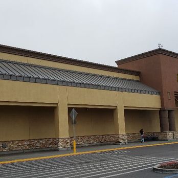 EB Multiservices - EB Multiservices System applied on Metal Roof at Walmart Store Salinas, California. - Painters Near Me - Katy, Texas